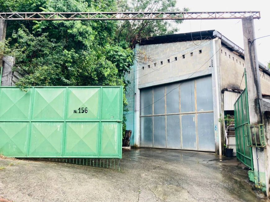 Alugo Galpão comercial 450 metros quadrados em Centro - Nova Iguaçu - RJ
