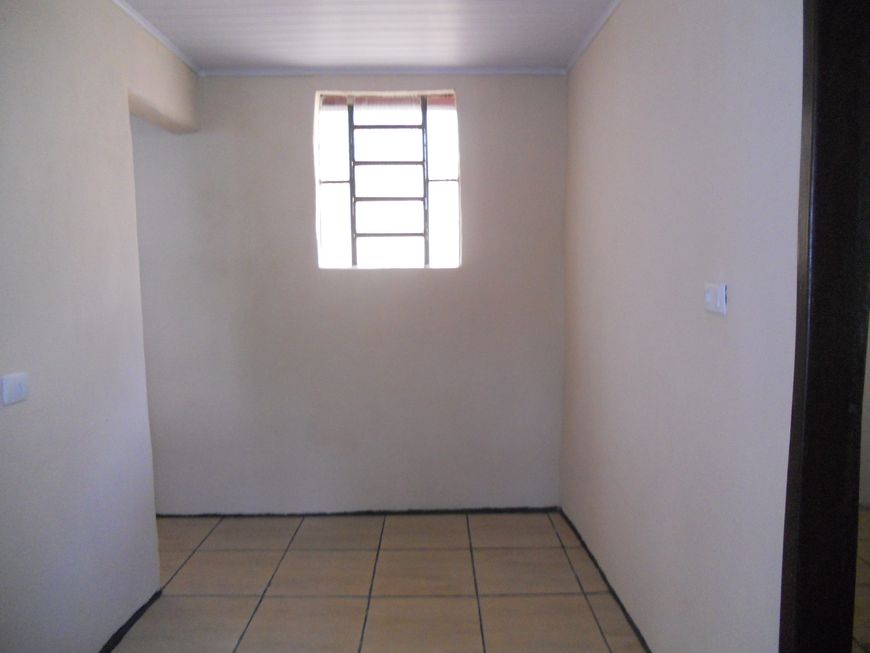 Alugo casa em Nova Iguaçu