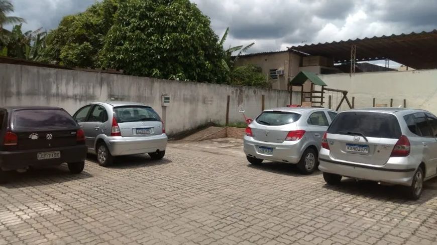 Duplex com sótão, próximo à Rodovia Presidente Dutra e ao Hospital Geral de Nova Iguaçu - Documentaç