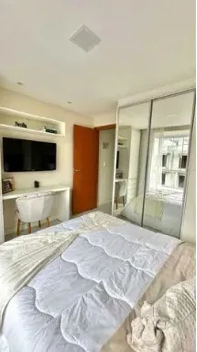 Casa de condomínio para venda possui 58 metros quadrados com 2 quartos em Austin - Nova Iguaçu - RJ