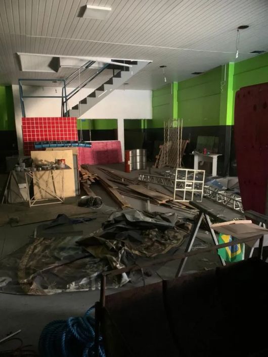 Ponto Comercial para Locação em Nova Iguaçu, Metrópole