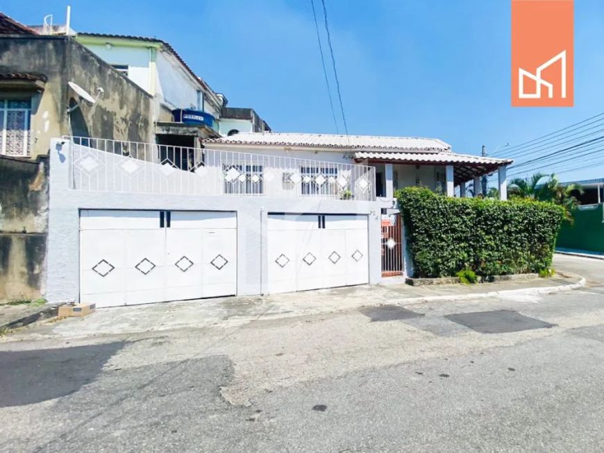 Casa Padrão a venda ou locação em Nova Iguaçu