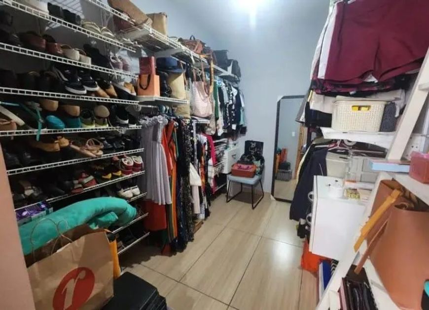 Casa para Venda em Nova Iguaçu, Rancho novo, 4 dormitórios, 1 suíte, 3 banheiros, 3 vagas
