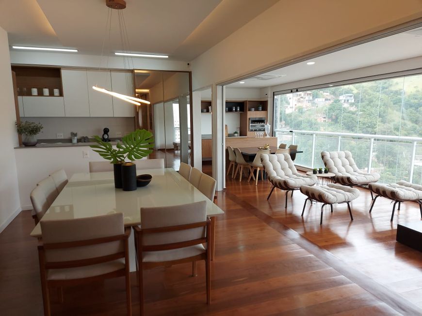 Vendo Apto com 200m² no Centro N. Iguaçu com 04 quartos, 03 suítes com lazer Completo