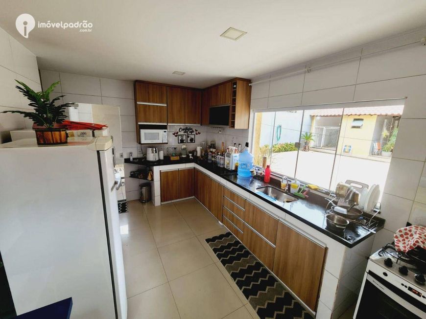 Casa com 3 dormitórios à venda, 200 m² por R$ 800.000,00 - Califórnia - Nova Iguaçu/RJ
