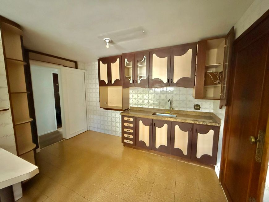 Apartamento para venda com 121 metros quadrados com 3 quartos