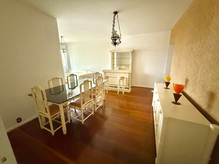 Apartamento para venda com 121 metros quadrados com 3 quartos