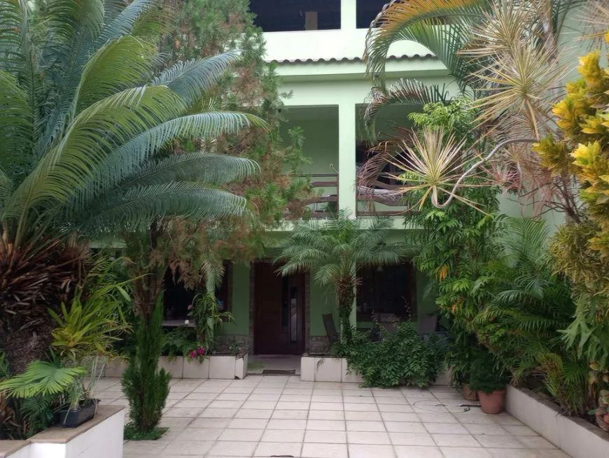 Casa para Venda em Nova Iguaçu, Jardim Iguaçu, 5 dormitórios, 3 suítes, 5 banheiros, 5 vagas