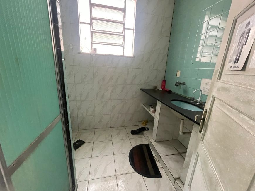 Alugo casa comercial centro Nova Iguaçu com 150m² Rua santa luzia