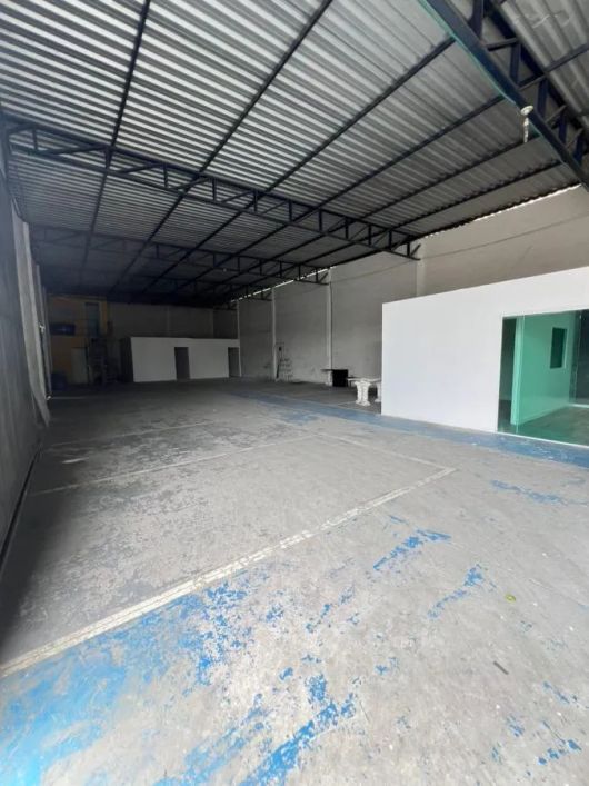 Ponto Comercial para Locação em Nova Iguaçu, Kennedy
