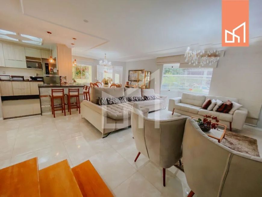 Casa Padrão a venda em Nova Iguaçu