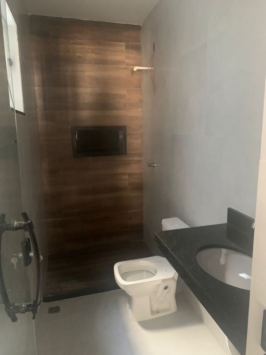 Vendo casa com 2 suítes Bairro da Luz Nova Iguaçu novíssima
