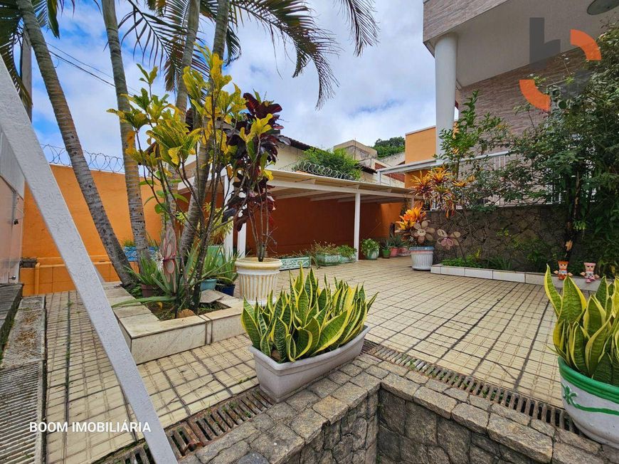 Belíssima Casa com 3 dormitórios à venda, 150 m² por R$ 1.250.000 - Centro Área Nobre - Nova Iguaçu/
