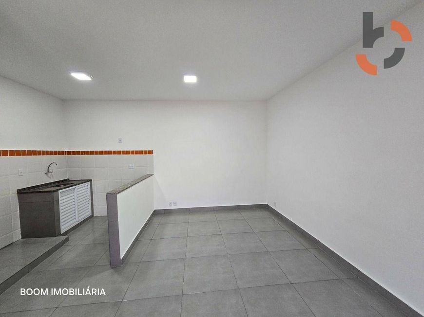 Kitnet com 1 dormitório para alugar, 30 m² por R$ 994,89/mês - Moqueta - Nova Iguaçu/RJ
