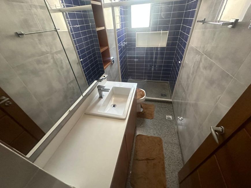 Apartamento para Venda em Nova Iguaçu, Centro, 4 dormitórios, 3 suítes, 5 banheiros, 3 vagas