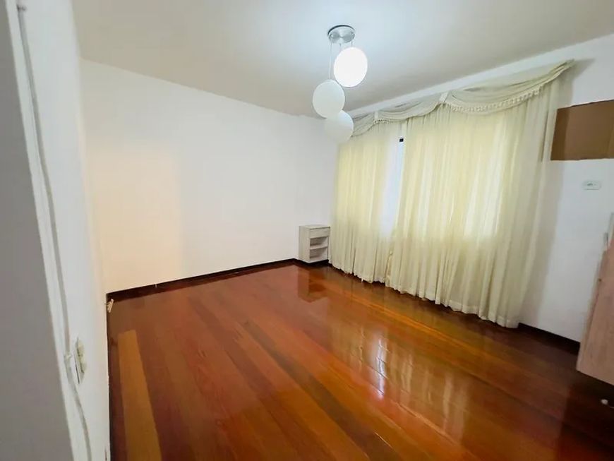 Imóvel para venda tem 400 metros quadrados com 4 quartos em Centro - Nova Iguaçu - RJ