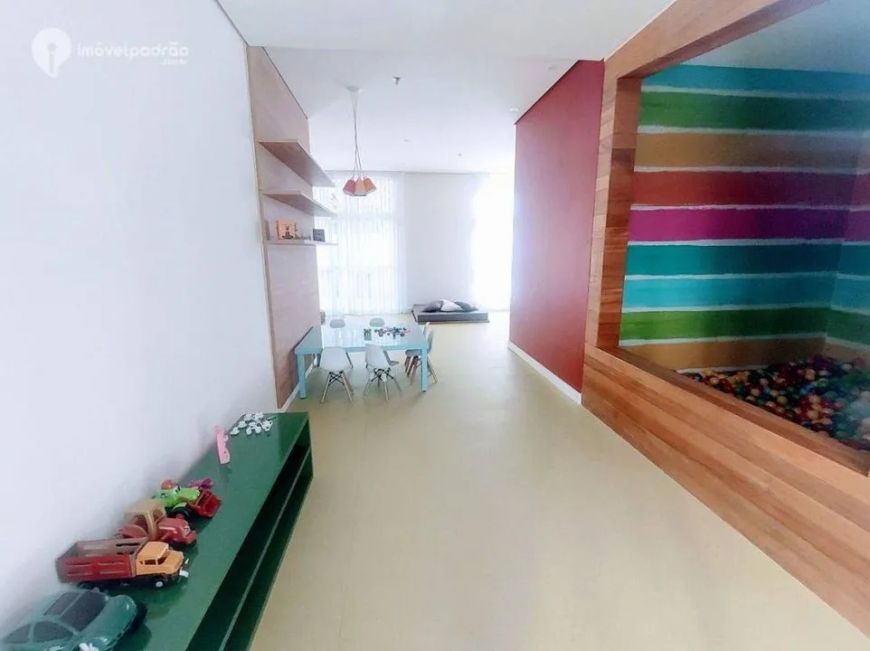 Apartamento para Venda em Nova Iguaçu, Centro, 3 dormitórios, 3 suítes, 3 banheiros, 2 vagas