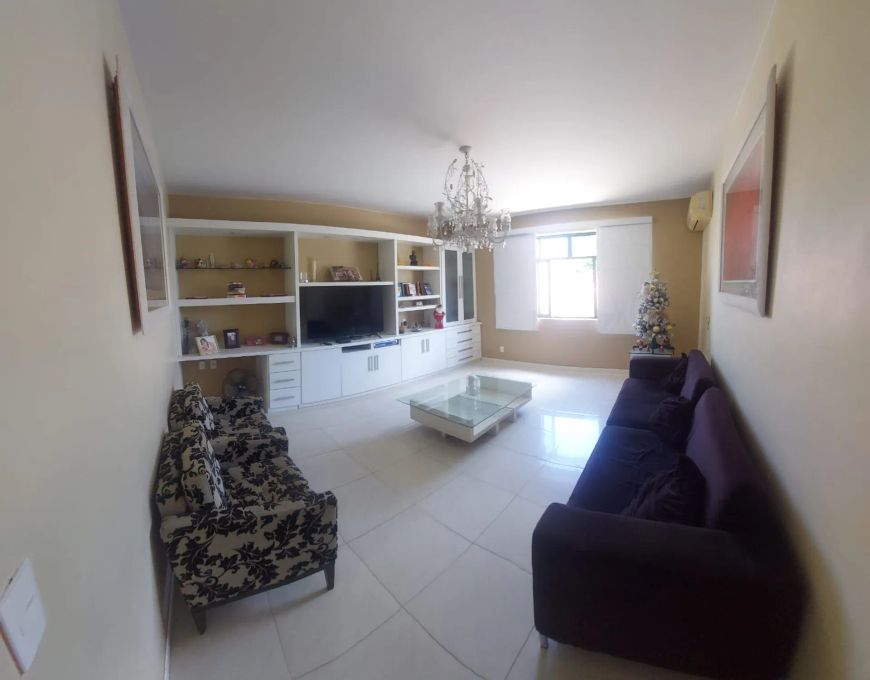 Casa para locação no Centro de Nova Iguaçu - 3 quartos com suíte