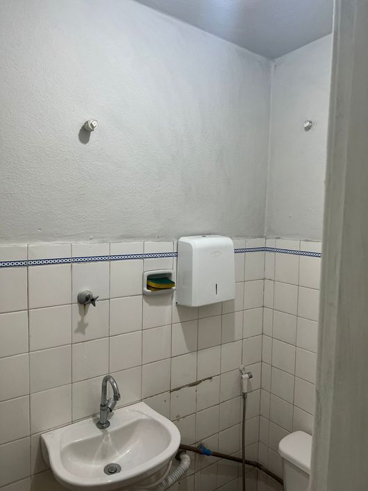 Sala para Alugar no Edifício Pinhotiba - Centro - Nova Iguaçu - RJ