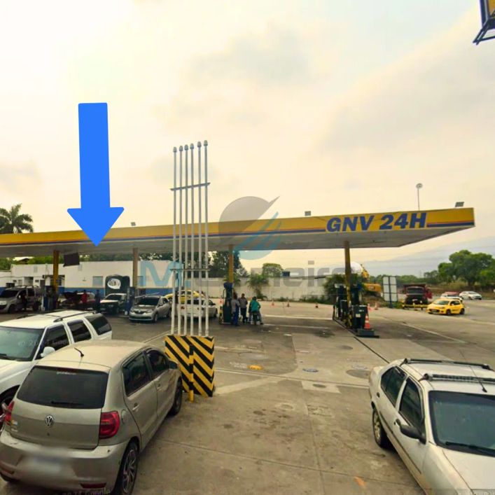 Aluga-se Loja de 100m² em Posto de Serviços - Nova Iguaçu