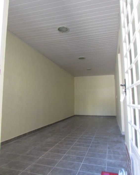Casa para venda em Nova Iguaçu-RJ, Bairro Caonze: 2 Quartos, 1 Sala, 1 Banheiro, 80m² de Área