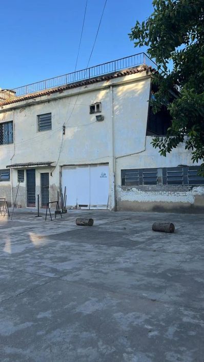 TERRENO PLANO + GALPÃO