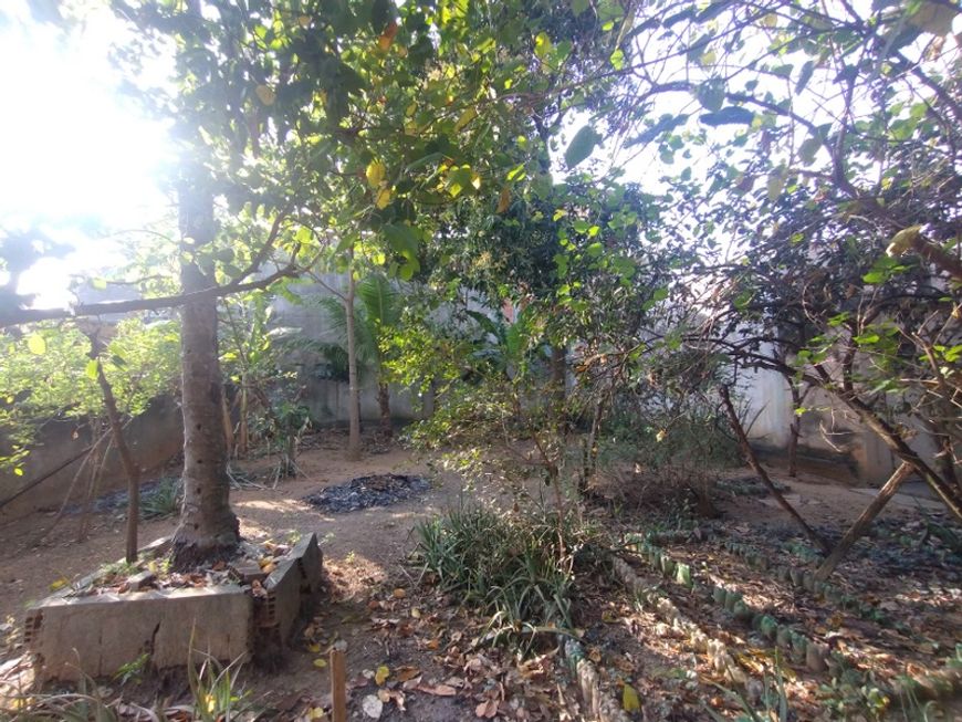 Vendo Terreno em Nova Iguaçu - RJ.