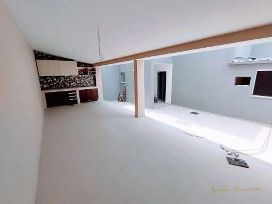 Casa para Venda em Nova Iguaçu, da Luz, 3 dormitórios, 1 suíte, 3 banheiros, 3 vagas