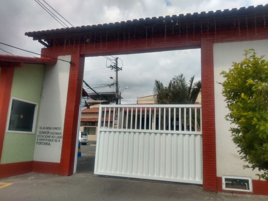 Vendo Casa no condomínio Parc do Prince centro de Nova iguaçu com 4 quartos