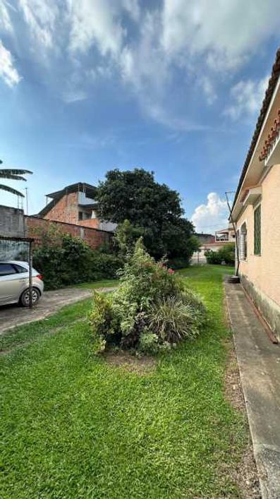 Amplo terreno com mais de 2000² a venda localizado em Miguel Couto / Nova Iguaçu !!!