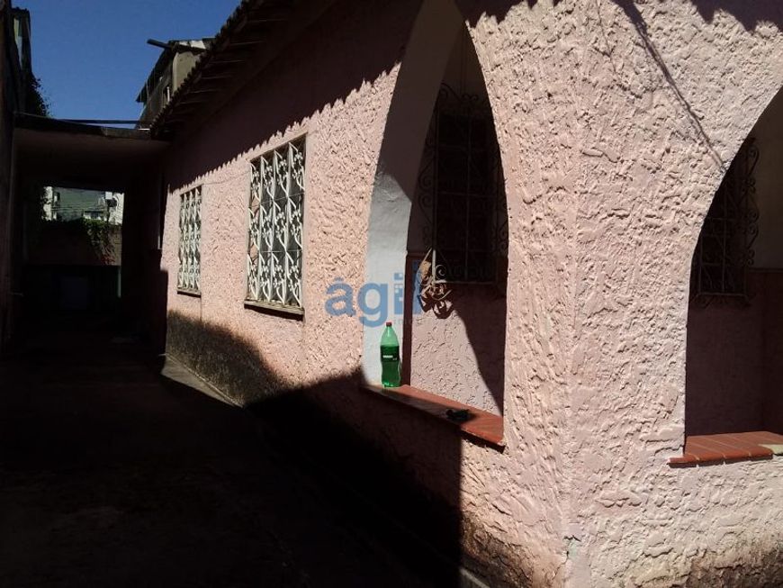 Casa Padrão a venda em Rio de Janeiro