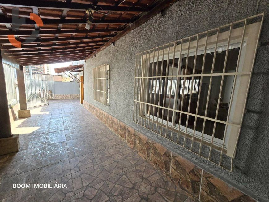 Casa com 3 dormitórios à venda, 215 m² por R$ 650.000,00 - Caonze - Nova Iguaçu/RJ