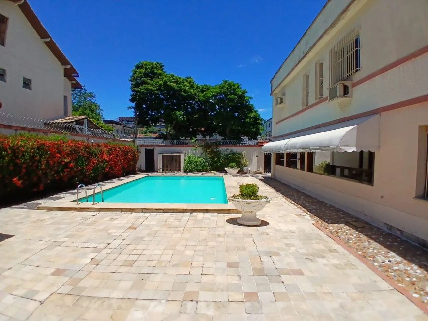 🏡 Casa à Venda –415m² de Conforto e Sofisticação em Localização Privilegiada!