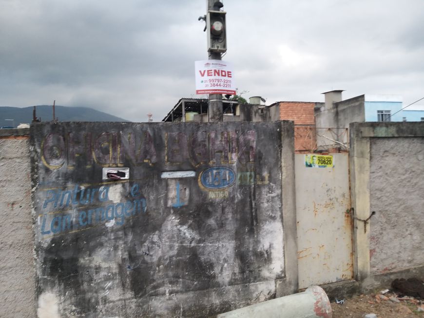 Lote/Terreno para venda com 728 metros quadrados em Comendador Soares - Nova Iguaçu - RJ