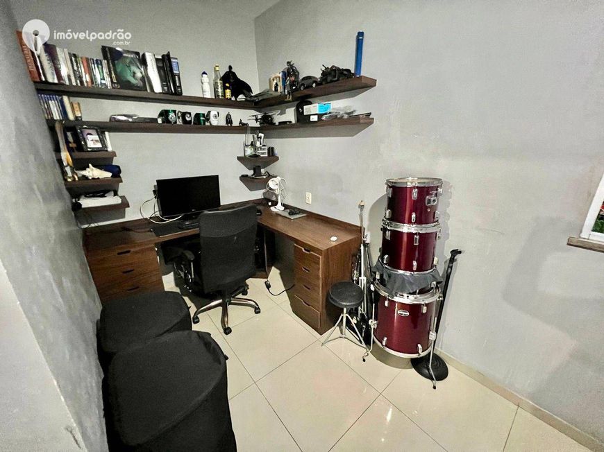 Casa com 3 dormitórios à venda, 180 m² por R$ 780.000,00 - Moqueta - Nova Iguaçu/RJ