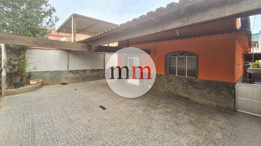 Casa à venda em Nova Iguaçu, Comendador Soares, com 3 quartos, com 200 m²