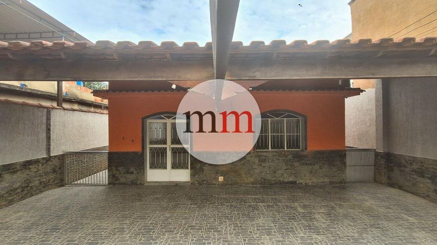 Casa à venda em Nova Iguaçu, Comendador Soares, com 3 quartos, com 200 m²