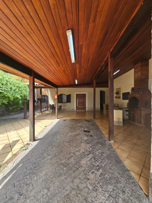 Excelente casa para venda no Moquetá 3 quartos, sendo 1 suíte