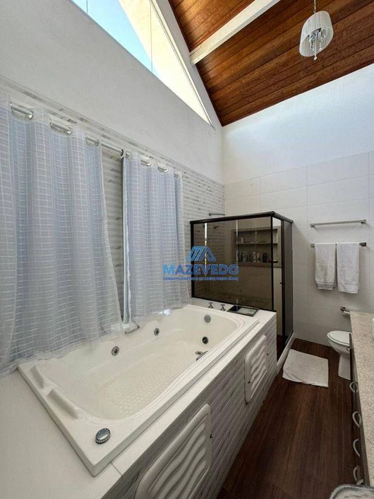 Casa com 4 dormitórios à venda, 200 m² por R$ 2.100.000,00 - Luz - Nova Iguaçu/RJ