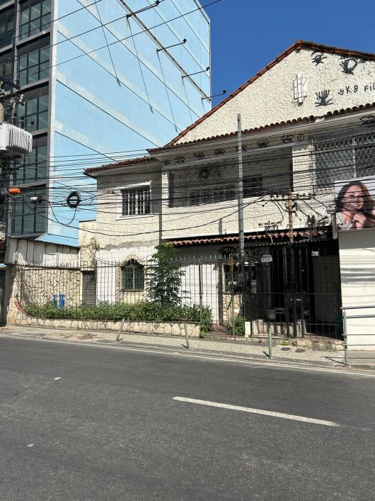 CASA COMERCIAL AO LADO DA MARIO GUIMARAES