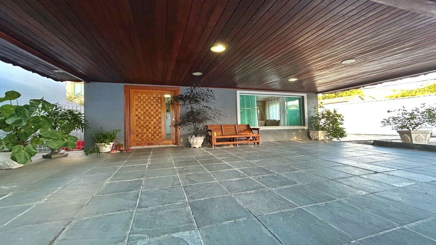 Casa com 3 dormitórios à venda, 180 m² por R$ 1.290.000,00 - Luz - Nova Iguaçu/RJ