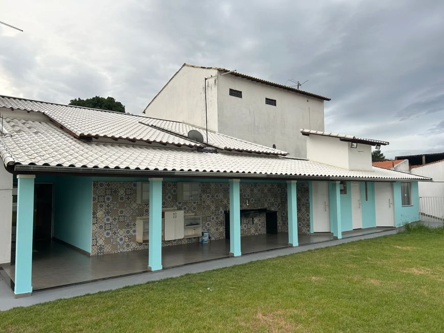 CASA CONDOMÍNIO CUMBUCAS