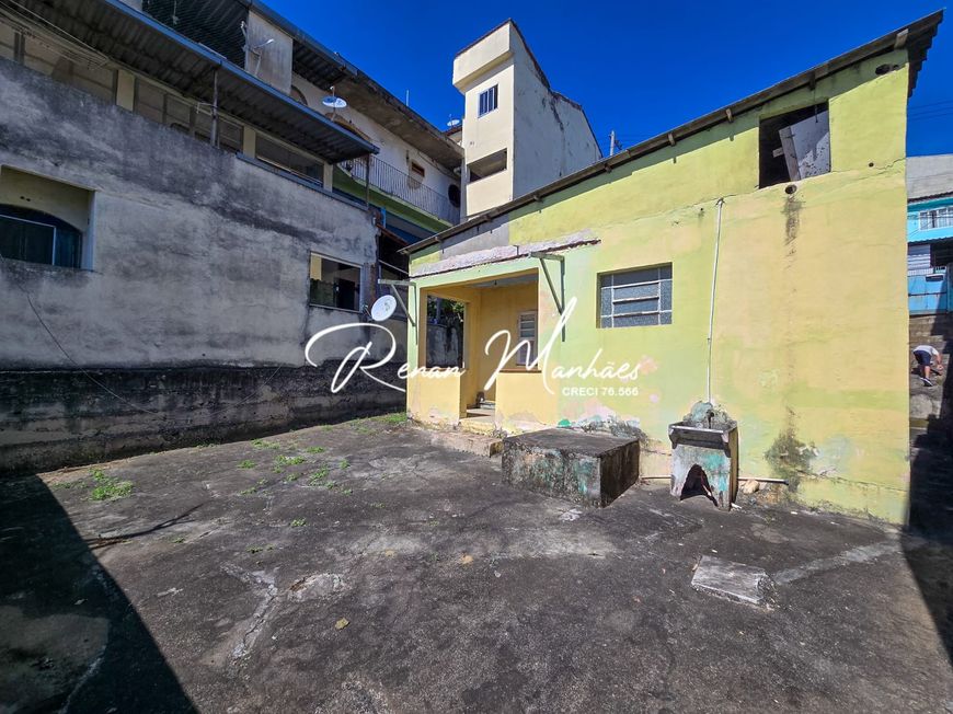 Imóvel para venda possui 250 metros quadrados com 2 quartos em Joana D'Arc - Nova Iguaçu - RJ