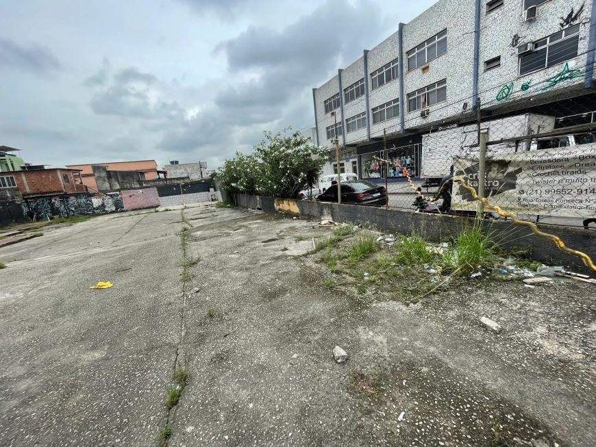 Imóvel para venda com 700 metros quadrados em Comendador Soares - Nova Iguaçu - RJ