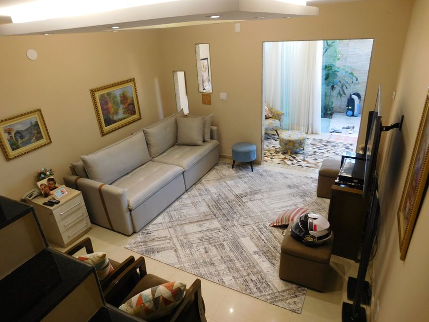 Casa de condomínio para venda possui 129 metros quadrados com 3 quartos