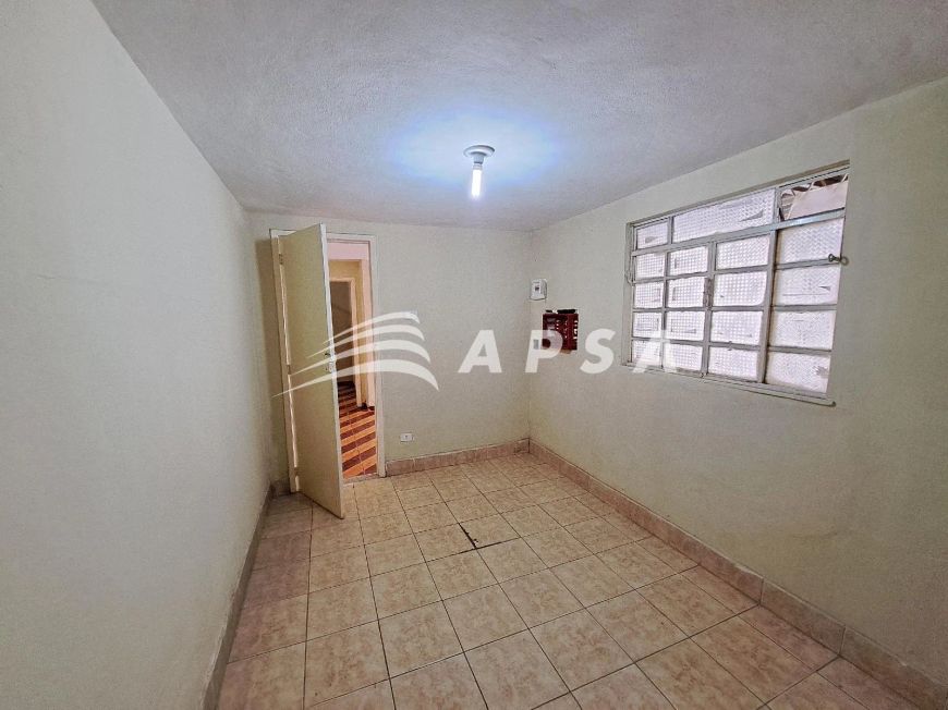 EXCELENTE SALA, 3 QUARTOS, COZINHA, BANHEIRO, ÁREA, QUINTAL, 70M2, COM ÓTIMA LOCALIZAÇÃO, PERTO DO C