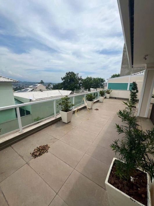 CASA PARA VENDA E LOCAÇÃO - CONDOMÍNIO LE JARDIN - NOVA IGUAÇU