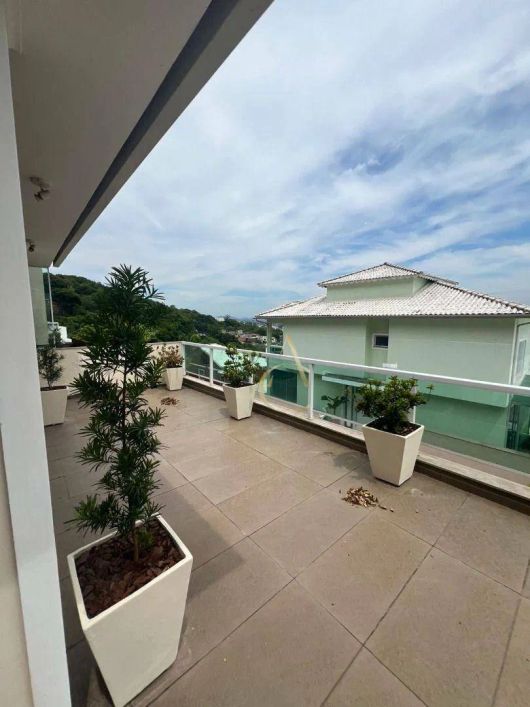 CASA PARA VENDA E LOCAÇÃO - CONDOMÍNIO LE JARDIN - NOVA IGUAÇU