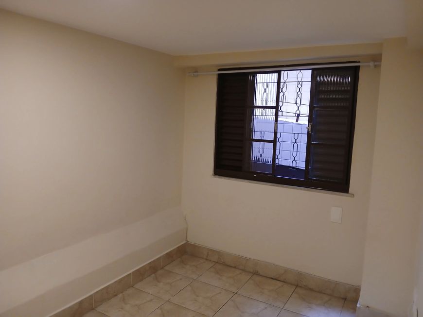 Alugo Casa em Nova Iguaçu