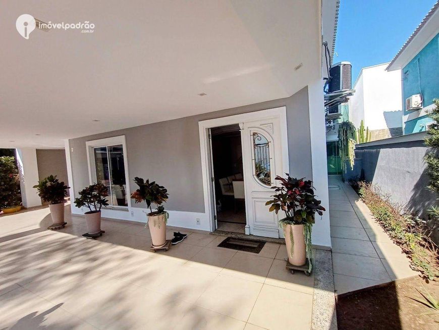 Casa com 4 dormitórios à venda, 160 m² por R$ 2.200.000,00 - Duque Estrada - Nova Iguaçu/RJ